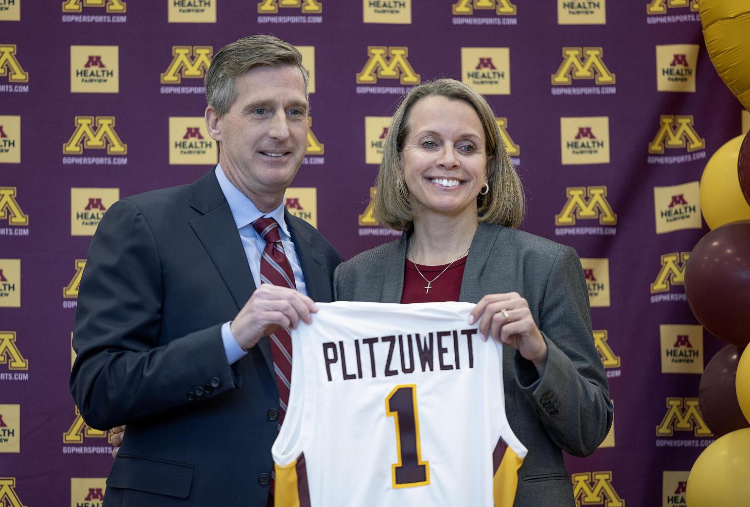 Gopher top women basketball